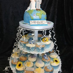 bingo. blue and white with some yellow flowers